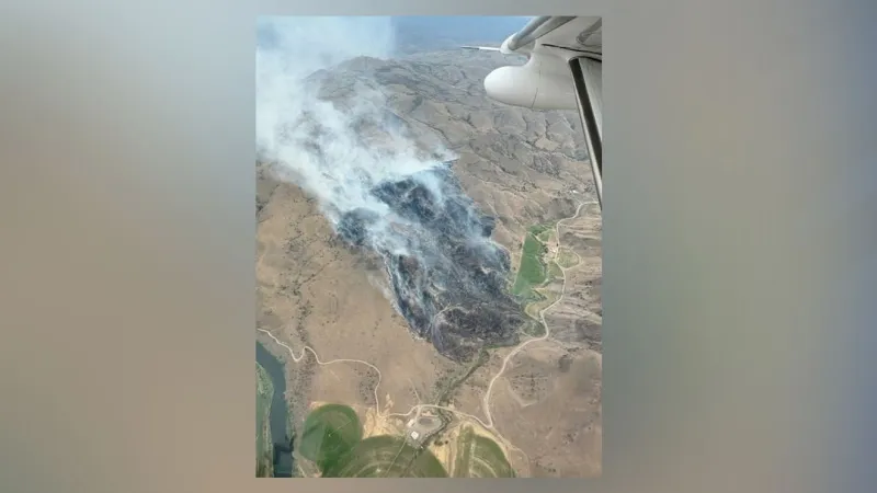 800-acre wildfire burns south of Clarno, northwest of Prineville