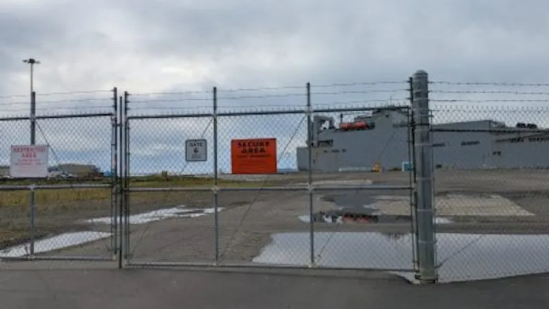 ICE operations at Port of Astoria spark concerns