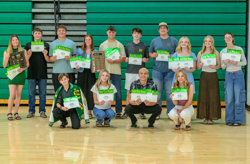 Sweet Home seniors Honored for athletic achievement, leadership, service