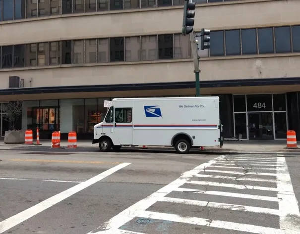 Oregon delegation demands Postal Service rescind new rule
