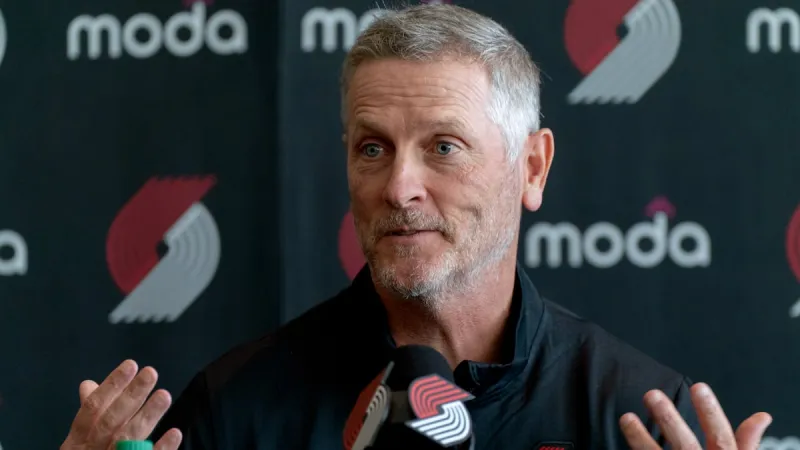 OPB's First Look: Dundon to visit Portland
