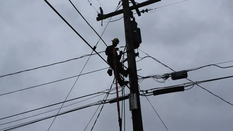 Preparation for power outages urged amid fire season
