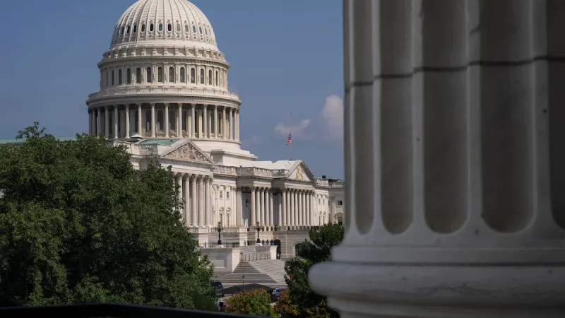 For a 2nd time, House approves resolution to end the war in Iran in a rebuke to Trump