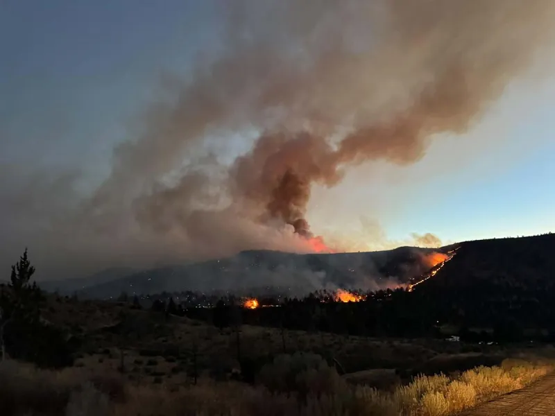 34 Large Wildfires Push Oregon Past 1 Million Acres as Homes Are Lost and Thousands Evacuate