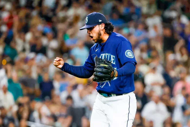 Five Players The Mariners Could Trade If They Decide To Sell -- You Won't Believe No. 3