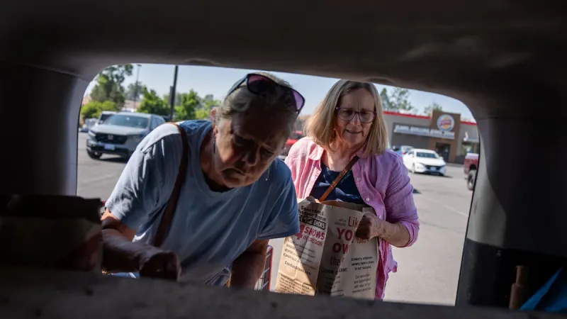 Oregonians look for ways to help evacuees as fires bear down on communities