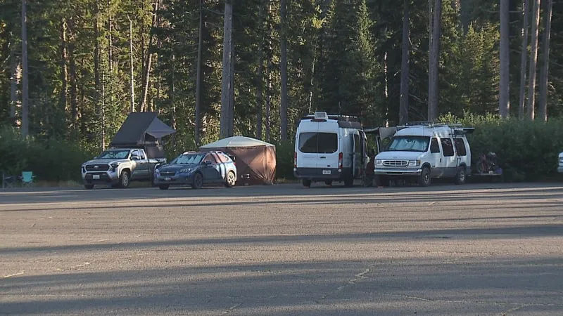 Wildfires, smoke and closures force campers to reroute Oregon summer trips