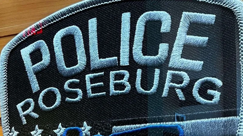 Roseburg woman arrested on trespass, theft, resisting arrest, parole violation charges