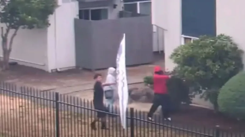 Shocking video shows shooting that critically injured 17-year-old in Gresham