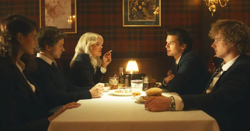 Review: '80s teens stir up drama in Ryan Murphy's series 'The Shards'