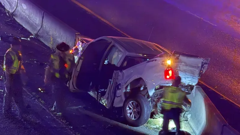 Crash involving 8-10 vehicles shuts down northbound I-5 in Tacoma for hours