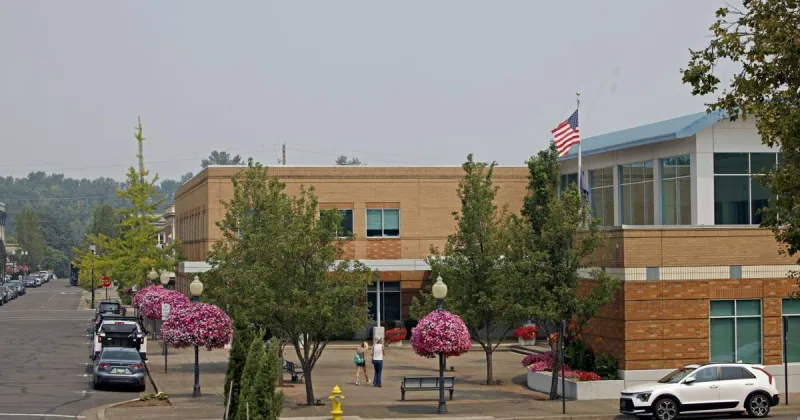 Oregon inundated with smoke; mid-valley air quality "unhealthy"