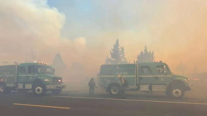 Castle Fire remains at 2,995 acres, 48% contained as crews mop up near Tiller, Ore.
