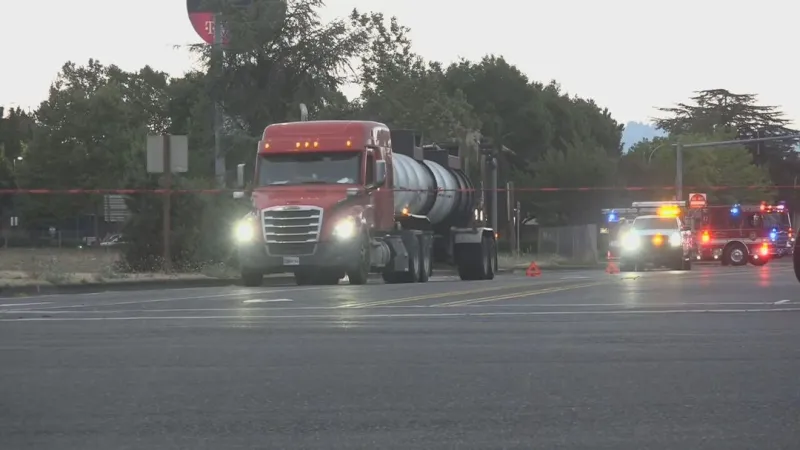 Hazmat spill reported on Hayden Island as Portland Fire responds to tanker leak
