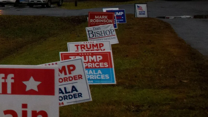 Roseburg officials urge candidates to follow campaign sign rules