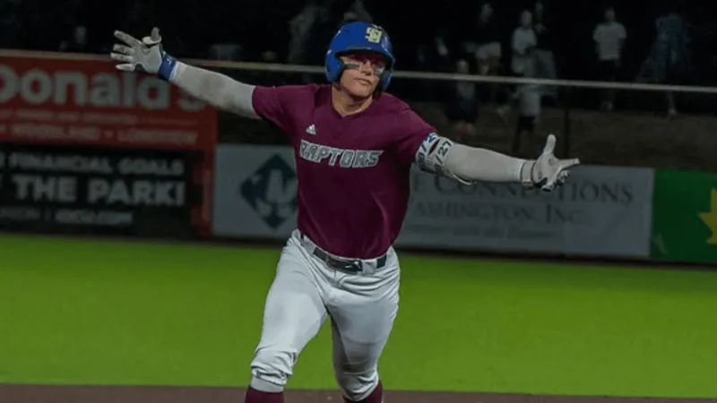 Pickles lose early lead, fall to Ridgefield in playoff series