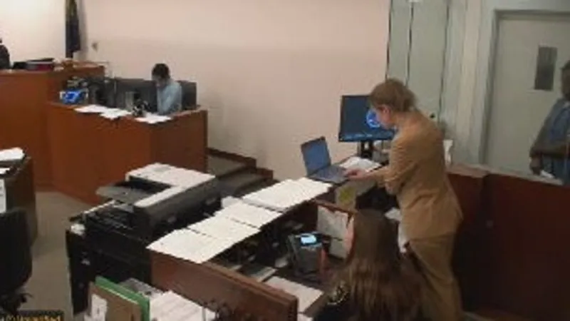 Court docs: Driver fled deadly Portland crash with girlfriend, 8-month-old son in Jeep