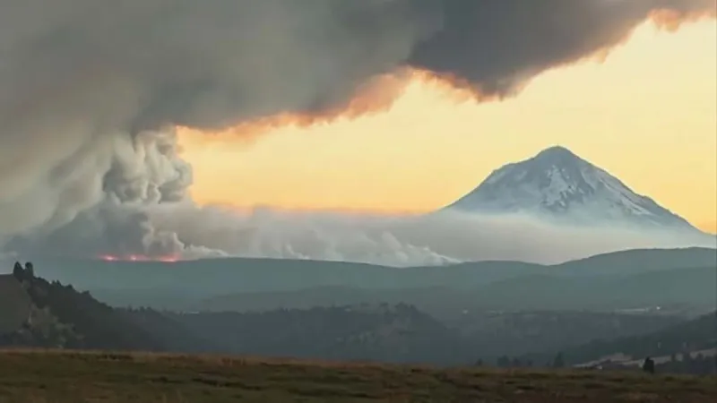 Grasshopper Fire Explodes to 77,000 Acres as New Evacuations Spread Near Mount Hood