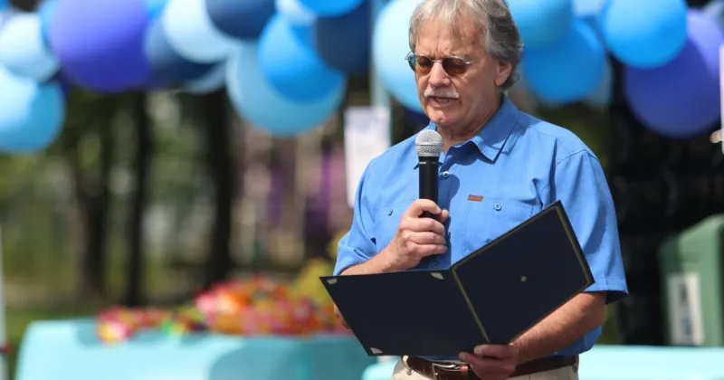 Roseburg Mayor Larry Rich announces he will not seek reelection