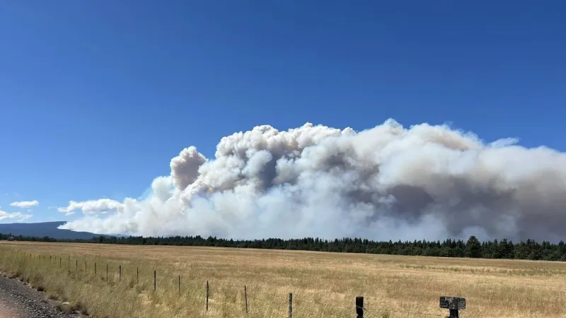 Grasshopper Fire evacuations could disrupt start of school in Dufur