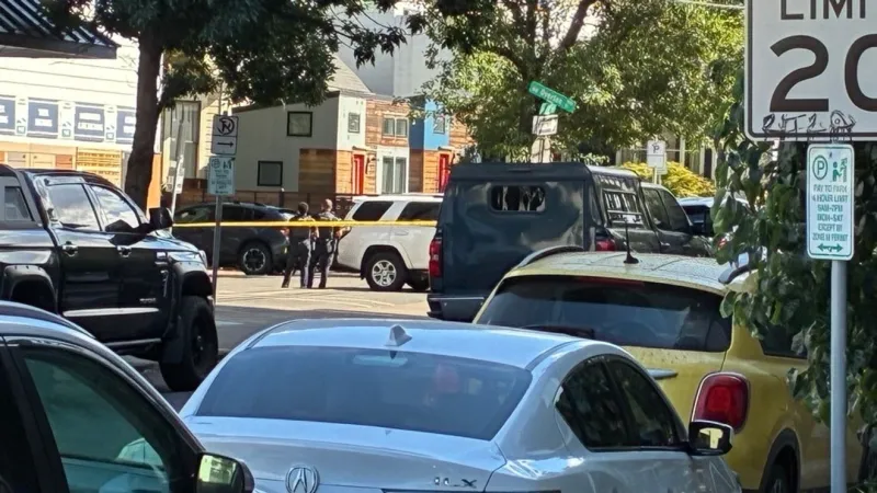 Search for armed suspect prompts shelter in place order in Portland's Pearl District