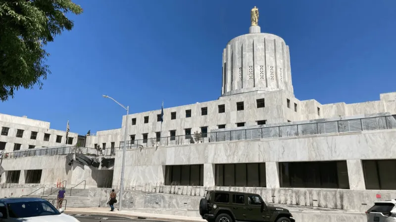 Oregon law requiring schools to set immigration enforcement policies nears deadline