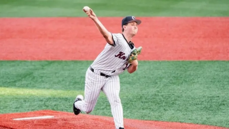 Corvallis Knights' 11th WCL title bid falls short as AppleSox rally for 8-7 win