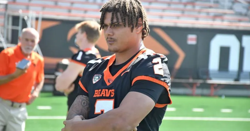 Oregon State linebacker Aiden Sullivan facing felony assault charge