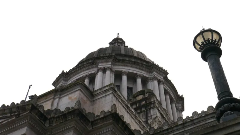As Washington caregiver union pushes for pay hike, state seeks wage freeze