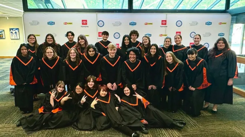 Roseburg High School choirs earn top honors in 2025-26 competitions, district celebrates