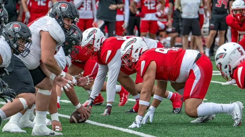 Yotes favored, Raiders 4th in Frontier West Division poll