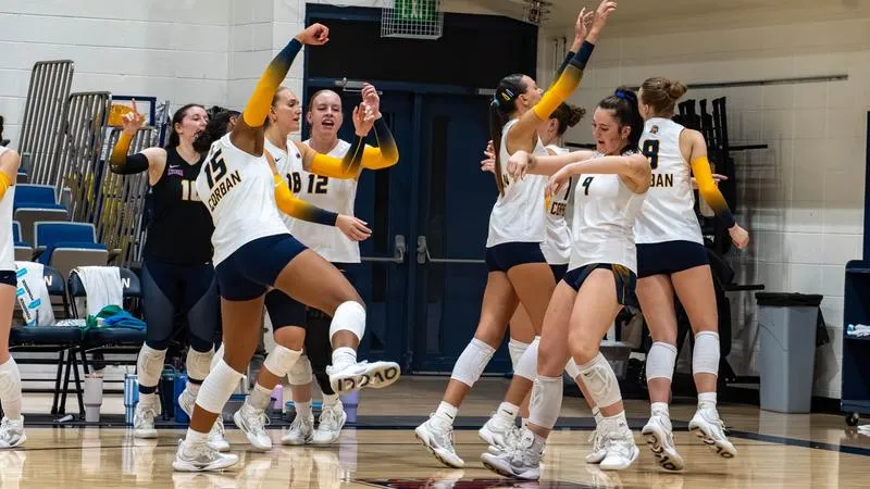 No. 5 Warriors Bounce Back with Ranked Comeback Victories Over No. 16 Tigers, No. 7 Bulldogs