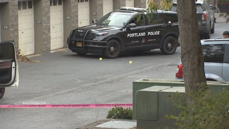 Portland police investigate stabbing death after victim found in parking lot
