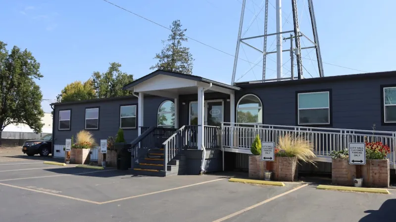 Junction City chooses Clackamas County Commissioner as new administrator