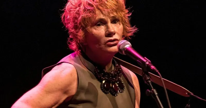Between the Notes: Shawn Colvin: One voice, one guitar, 50 years of truth