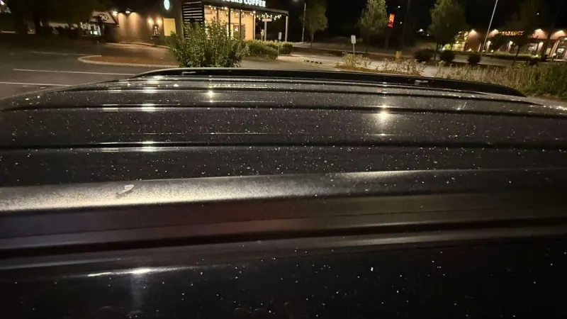 Austin Fire smoke plume deposits ash on cars in eastern Multnomah and Clackamas counties