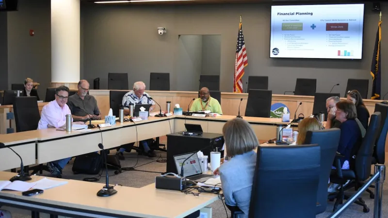 Eugene City Council stays neutral on Clean Energy Fund initiative