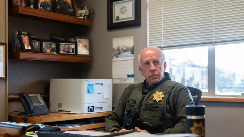 Oregon sheriffs cut ties with Curry County Sheriff John Ward