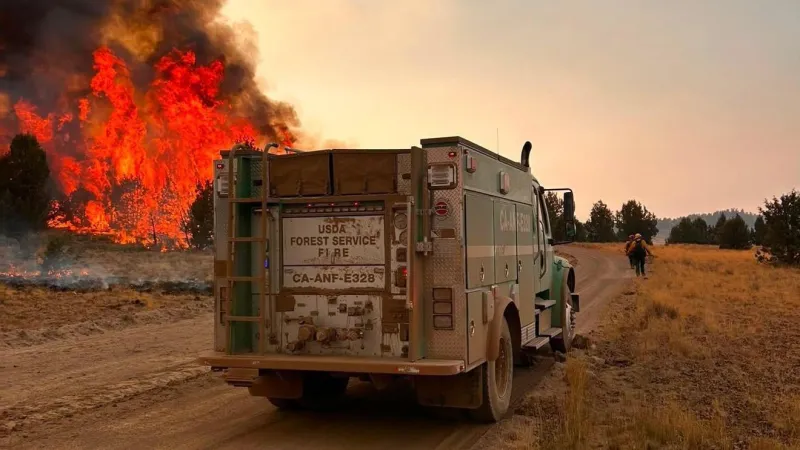 Oregon demobilizes top wildfire coordination center, shifts to Level 4 steady state