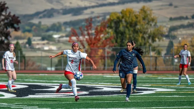 SOU locks up Life Pacific in season-opening win