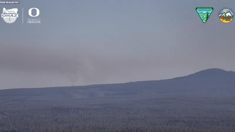 New fire west of Bend prompts Level 1 evacuation notice; Skyliners Road closed