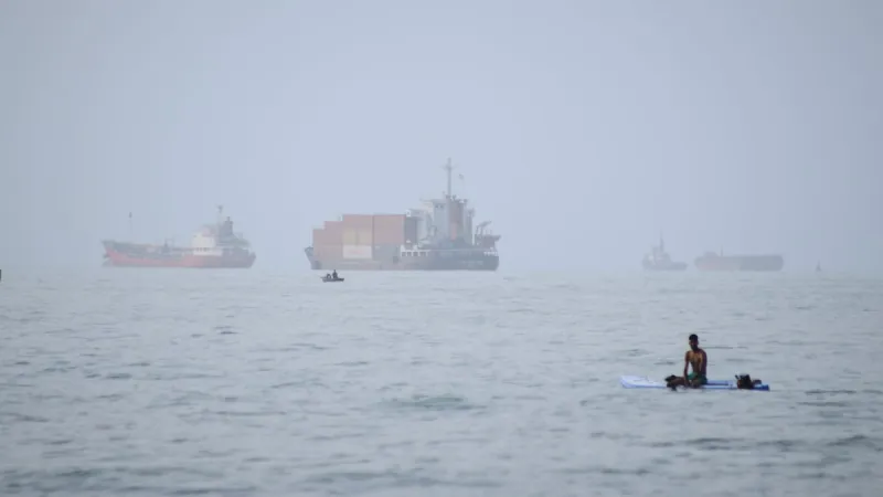 US strikes Iranian rocket launchers on the Strait of Hormuz in first military action in weeks