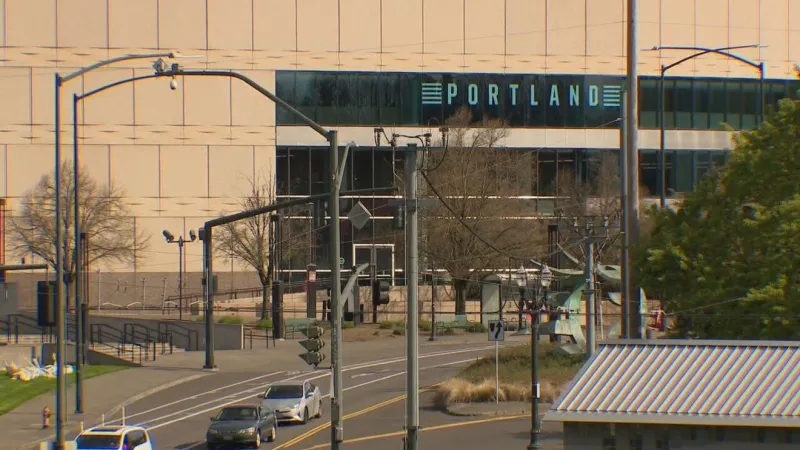 Portland weighs free transit for all city workers ahead of weeks-long I-5 shutdown