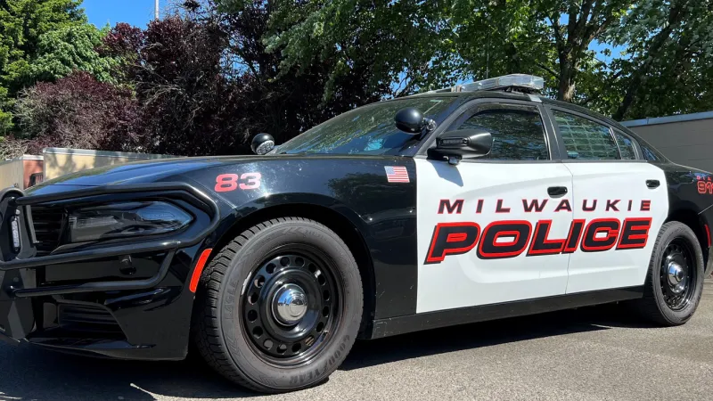 Four hospitalized, two seriously hurt, after high-speed two-vehicle crash in Milwaukie