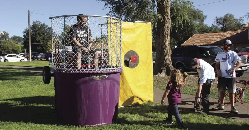 Hands Around the Park to celebrate recovery Sept. 3