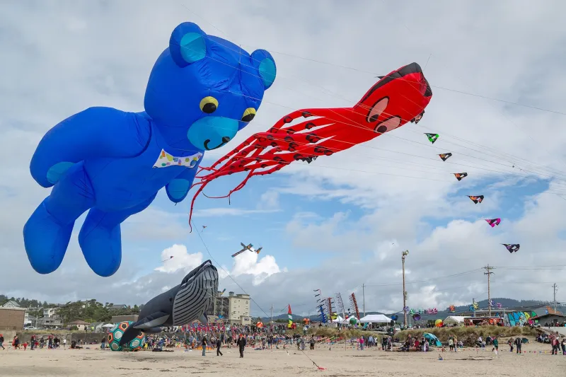 Thousands Will Flock to the Oregon Coast as Lincoln City's Sky Explodes With Giant Kites This September