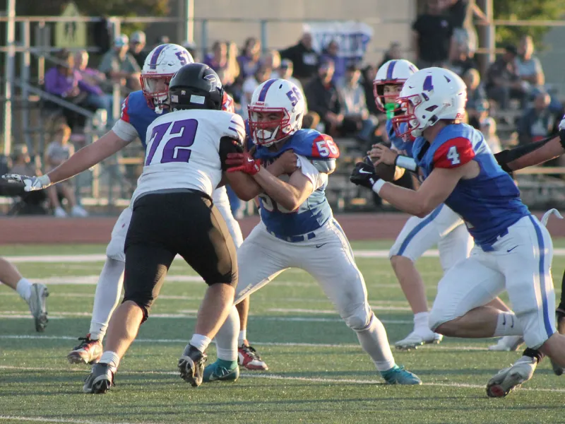Young Warriors can't hold off Ridgeview in football opener