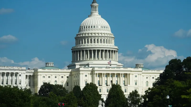 Congress averts a government shutdown ahead of the midterms