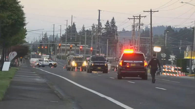 Road construction worker dies after hit-and-run in Gresham, police say