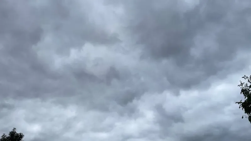 Cold front interrupts summer in Oregon, bringing showers and a steep drop in temperatures